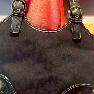 Black NYC handbag small to medium with gunmetal hardware nice and clean